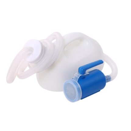 Urinoir pour personnes âgées avec tube urinaire