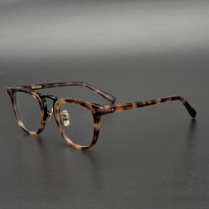 Lunettes orientales artisanales à monture haute simple
