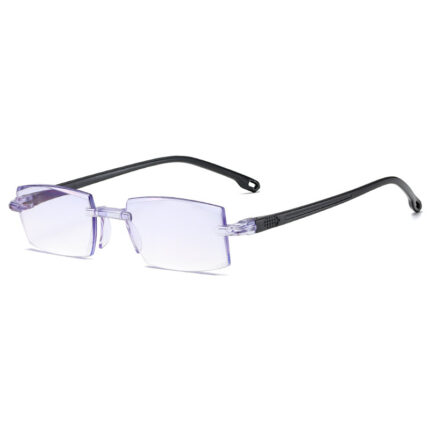Lunettes de myopie anti-lumière bleue finies et parées