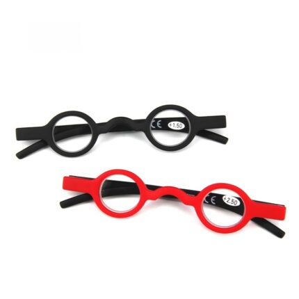 Lunettes de lecture rétro assorties pour personnes âgées