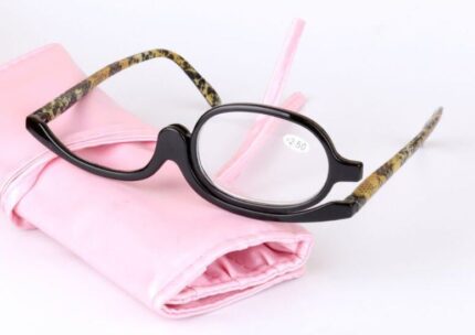 Lunettes de lecture pour le maquillage