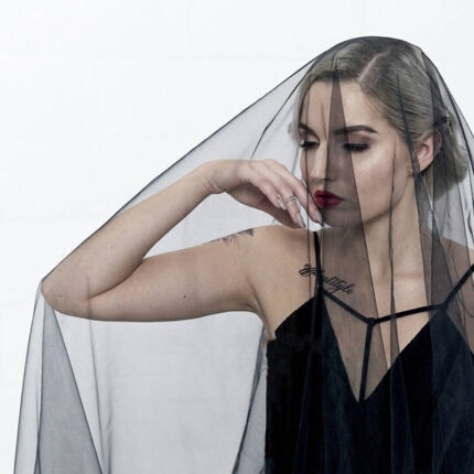 Voile de mariée noir