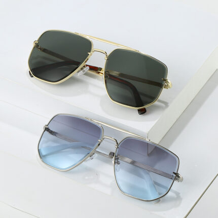 Lunettes de soleil à double faisceau en métal carrées