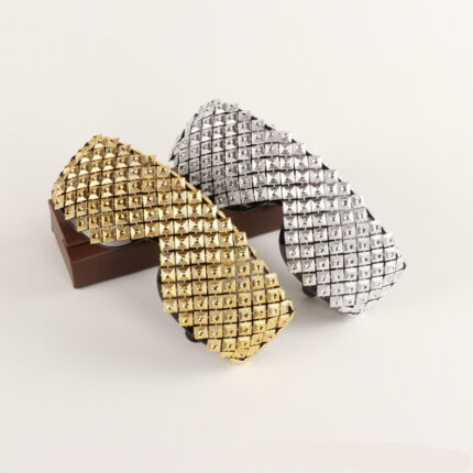 Lunettes de scène tendance en forme de pyramide