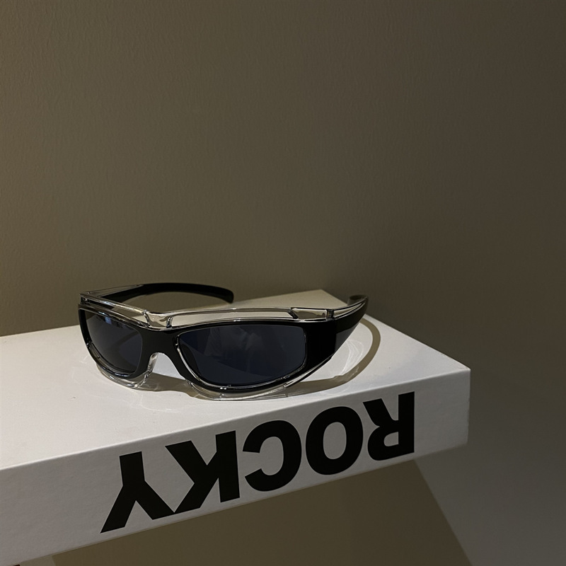 aff4479d-4498-4be0-8194-5670614402ca.jpg
