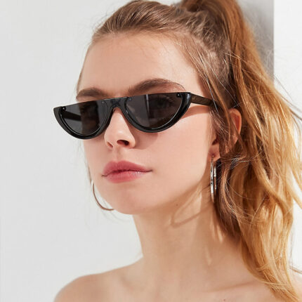 Lunettes demi-cerclées de style festif et original